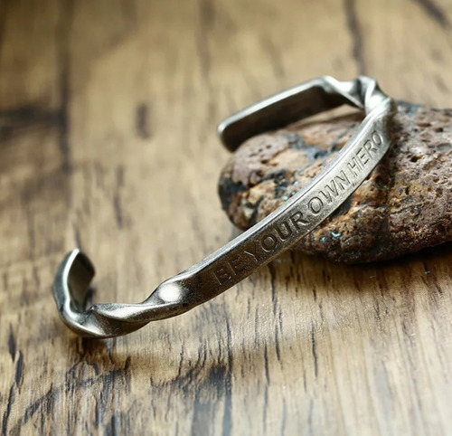 Pulsera Se Tu Propio Heroe Hombre Moda Masculina
