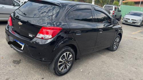 Chevrolet Onix 1.0 Lt 5p