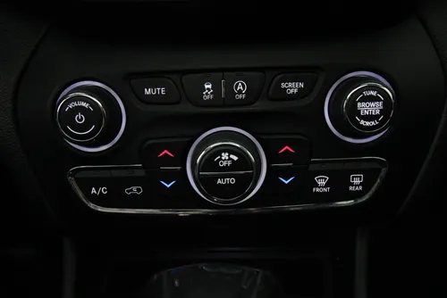 Jeep Cherokee 3.3l Trailhawk At
