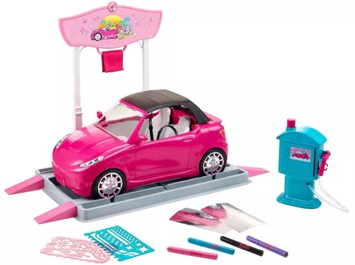 Mattel mostra carro da Barbie em tamanho real no salão do