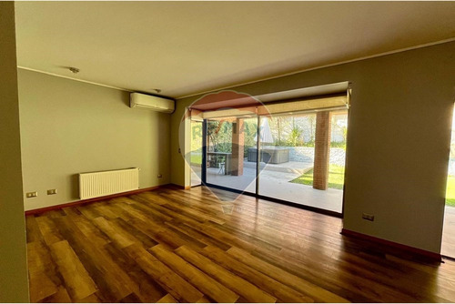 Venta Casa Condominio Las Pircas - 4d-4b-3eyb