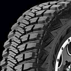 Llanta 245/70r17 Goodyear Wrangler Mt/r Kevlar Mud Terrain