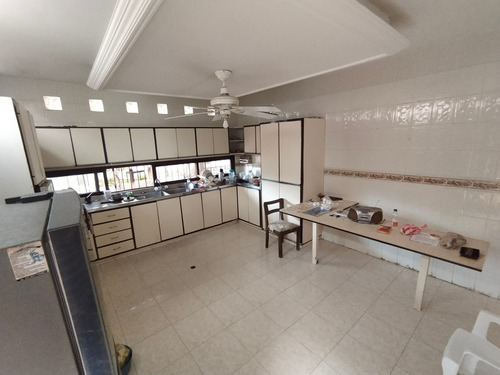 Imagen 11 de 17 de Arriendo Hermosa Casa Sector Prado