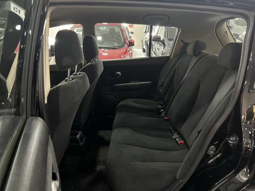 Nissan Tiida 1.8 S 16V FLEX 4P MANUAL