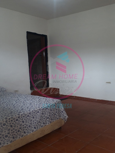 Imagen 4 de 8 de Venta De Casa Con Locales, Ubicado En El Centro De Santa Teresa Del Tuy.