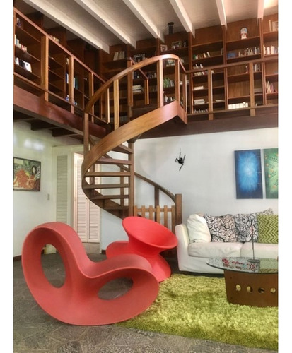 En Venta Casa 680m2 6h/6b/11p Cerro Verde 6194