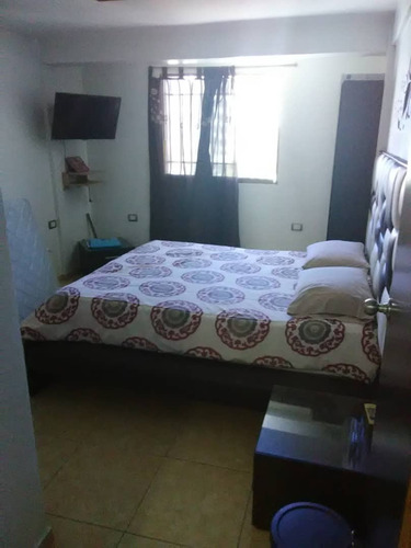 Imagen 16 de 25 de Casa En Venta Tipo Town House De 3 Niveles En Las Quince Letras