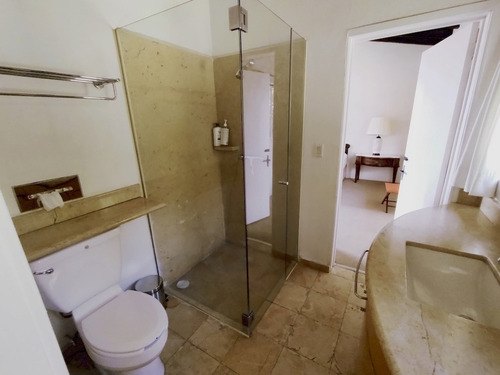 Residencia En Venta En Fracc. Tamoanchan, Jiutepec Morelos.