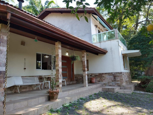 Chácara Com 3 Dormitórios À Venda, 1875 M² Por R$ 901.000 - Chácaras Uirapuru - Embu Das Artes/sp - Ch0039