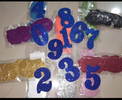 Números En Foami Liso O Escarchado 8 Cm 20 Unidades.