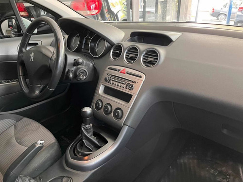 Imagen 9 de 10 de Peugeot 308 2013 1.6 Allure Nav 115cv