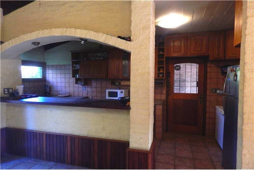 Venta En Parque Miramar 4 Dormitorios 2 Baños
