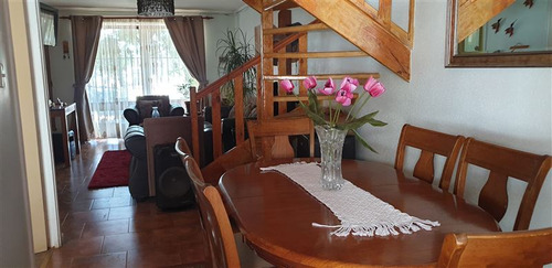 Casa En Venta De 2 Dorm. En Talca