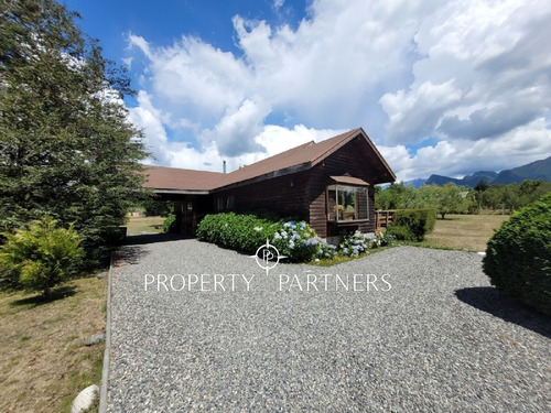Imagen 8 de 18 de Casa En Metreñehue Con Vistas Al Volcán Villarrica