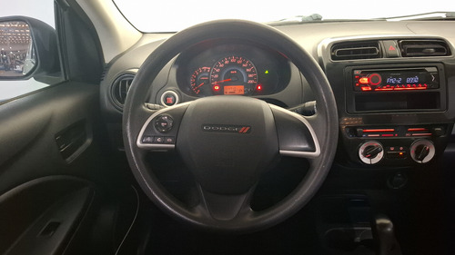 Dodge Attitude 1.2 Se At