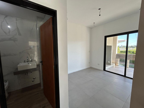 Alquiler De Departamento 3 Amb Maria Del Buen Ayre
