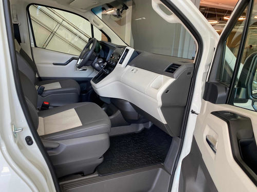 Toyota Hiace 2021 2.8 Tdi Commuter 6at 14a