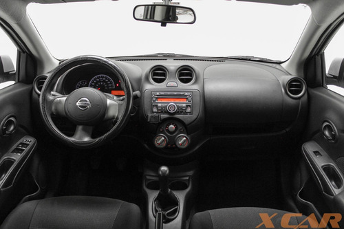 Nissan Versa 1.6 16v Flex Sv 4p Manual Prateado