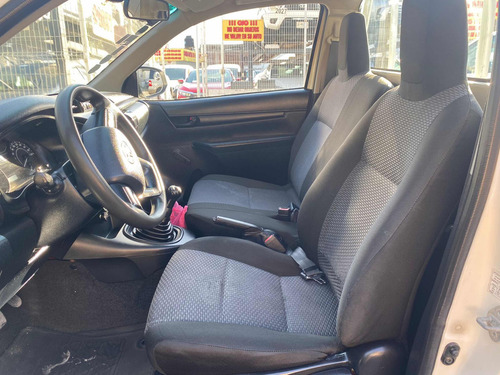 Toyota Hilux Pikc Up D/h A/a 2.7