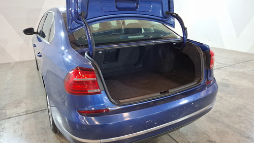 Volkswagen Passat 2.5 Comfortline