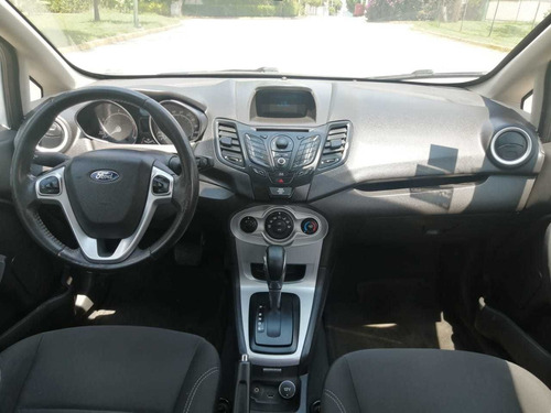 Imagen 11 de 13 de Ford Fiesta 2015 1.6 Se Sedan At