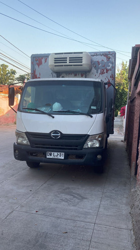 Hino Xzu, Capacidad De Carga 5.000kg, Con Equipo De Frío