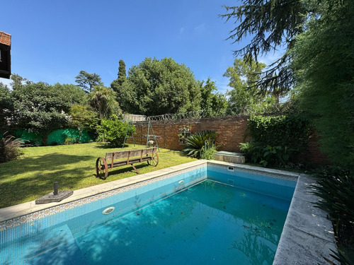 Venta Casa En Barrio Las Palmas, Muñiz