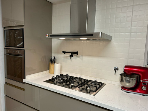 U$188.000 Adelanto