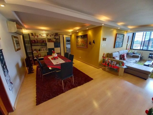 Imagen 4 de 10 de Se Vende Apto 125m2 3h+s/2b+s/2p El Cigarral 5250