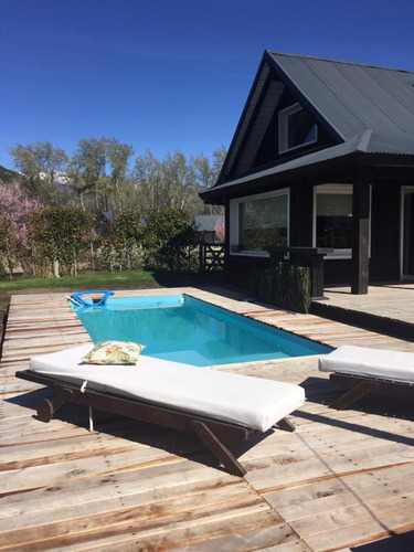 Imagen 21 de 28 de La Casa De Scott Con Pileta Y Jacuzzi Climatizado !