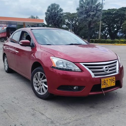 Sentra 1.8 Automático