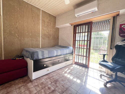 Venta Casa 3 Amb - Cochera Quincho Jardin. Palomar