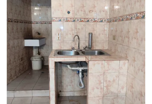 Venta. Edificio. Catia. (ea)