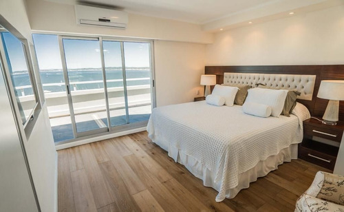 Apartamento En Venta De 2 Dormitorios En Península