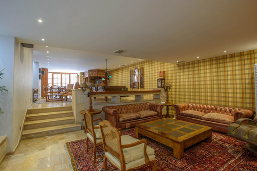 Venta // Casa En La Dehesa - Estilo Provenzal
