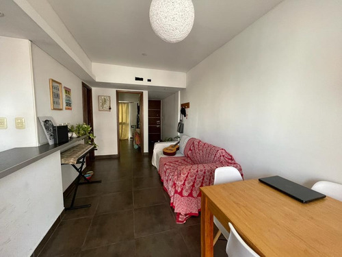 Imagen 5 de 10 de Departamento - Moron