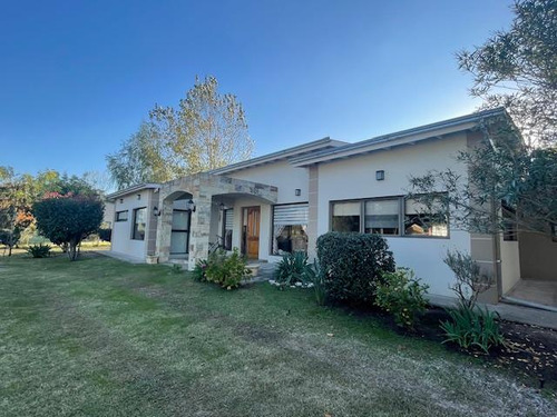 Casa En Venta Club De Campo El Moro, Marcos Paz