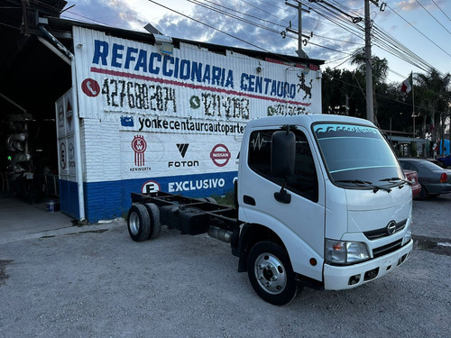 Hino 300 616 Long Euro 4 2019