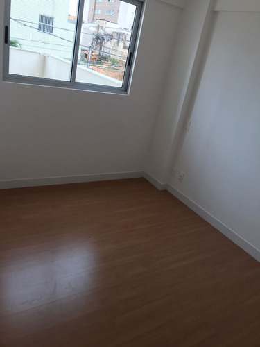 Imagem 3 de 8 de Apto Carlos Prates | 2 Quartos | 53 M² | Cond: R$300.00 | 2 Vagas - Vlvqco