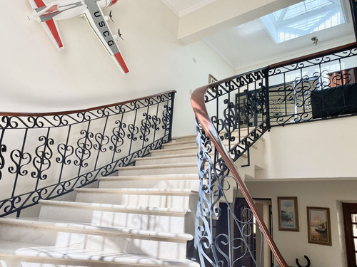 Casa En Venta En Cerros De Altos De Arroyo Hondo Lll De 4 Habitaciones