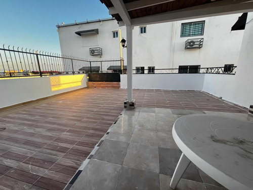 Venta De Apartamento 4ta Con Terraza En El Cacique Dn