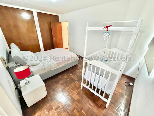Alquiler De Amplio Apartamento En Las Mercedes / Cl. Mls-24-18737