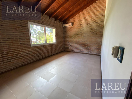 Casa En Venta Con Renta - La Delfina, Pilar