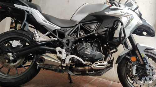 Imagen 12 de 22 de Benelli Trk 502