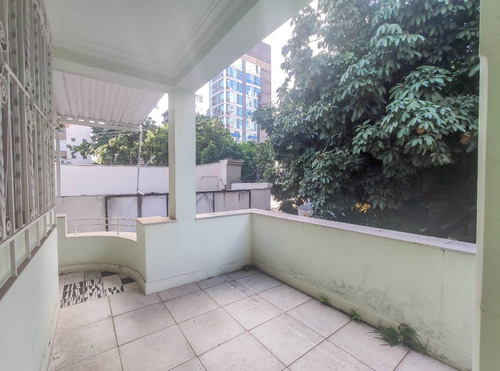 Casa Com 4 Quartos Para Comprar No Lourdes Em Belo Horizonte/mg - 3037