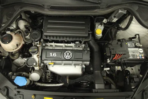 Volkswagen Vento 1.6 Starline Mt