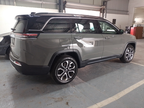 Jeep Commander 2.0 Td380 At9 4x4 7pas Limited