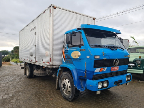 Imagem 1 de 9 de Vw 11130 4x2 Toco Bau 7,00mts Ano 1984 Ñ E 1313 1513 1113