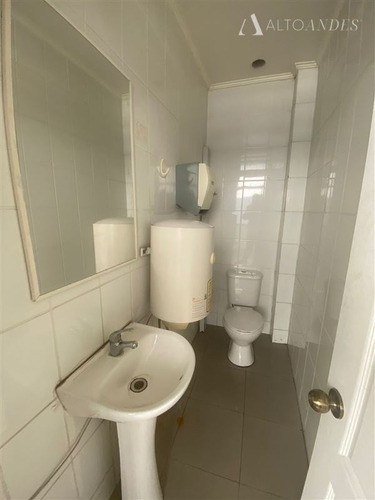 Oficina En Venta En Recoleta