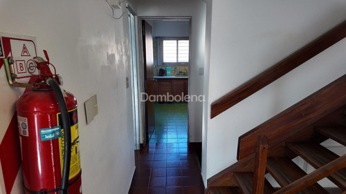 Casa Chalet En Venta - Moreno